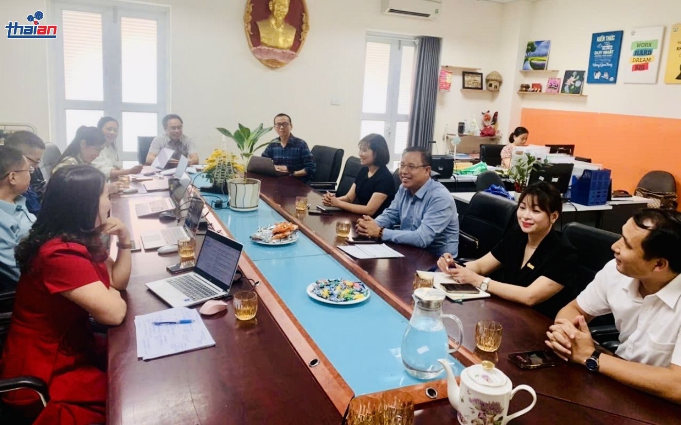 Thái An Đồng Hành Cùng Tập Đoàn Doanh Nghiệp KHCN Năm Sao Việt Làm Việc Với Đại Học Tài Nguyên Và Môi Trường Hà Nội