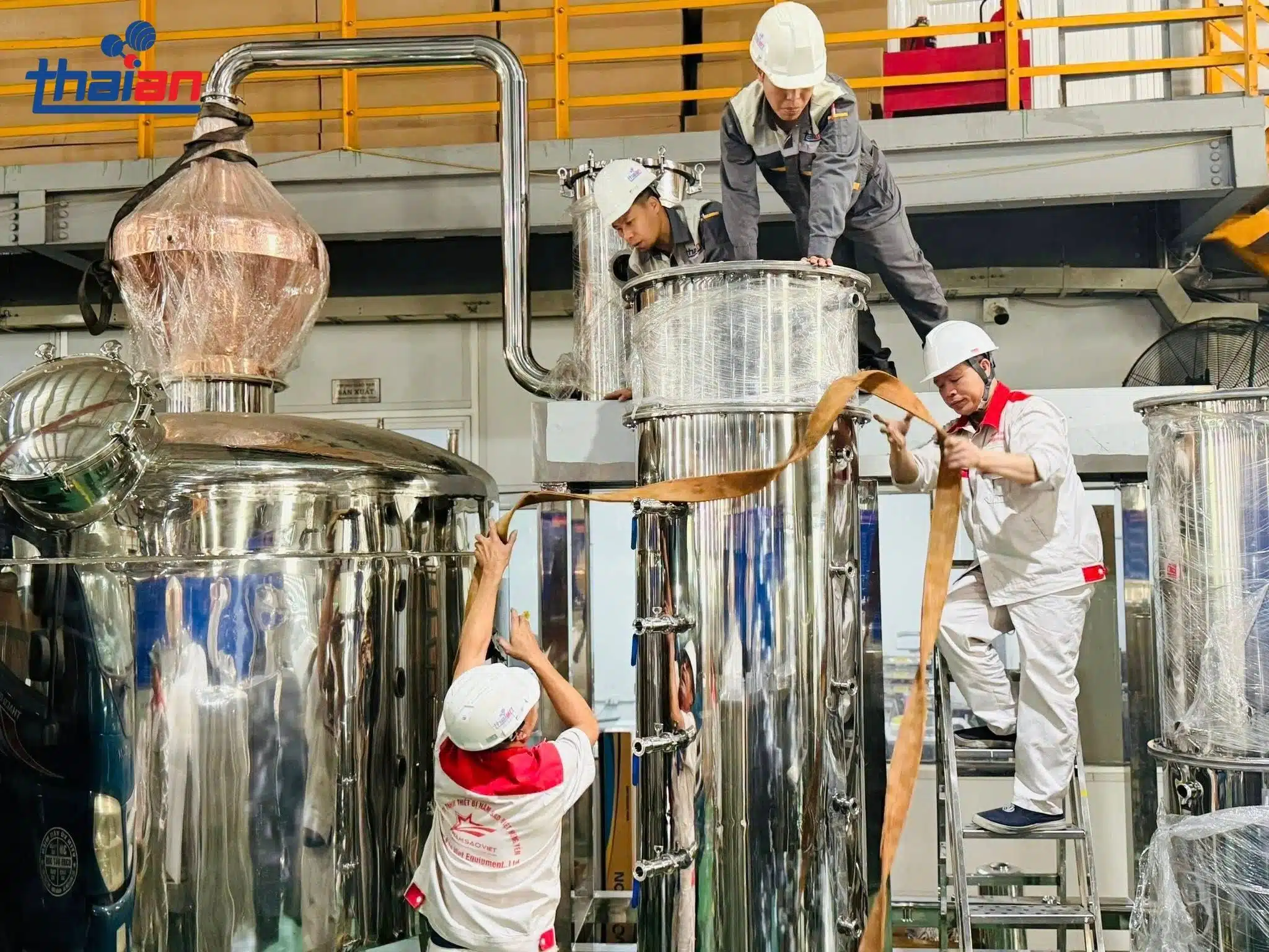 Máy Chưng Cất Rượu Thái An Đột Phá Công Nghệ Nâng Tầm Rượu Sạch Việt