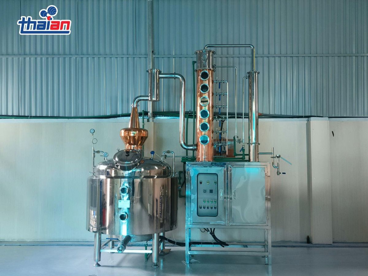 Tháp chưng cất rượu Thái An làm rượu trái cây